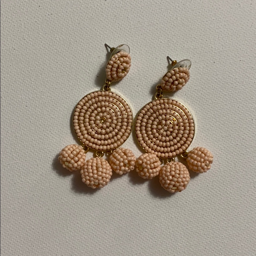 Fossil Earring 6$